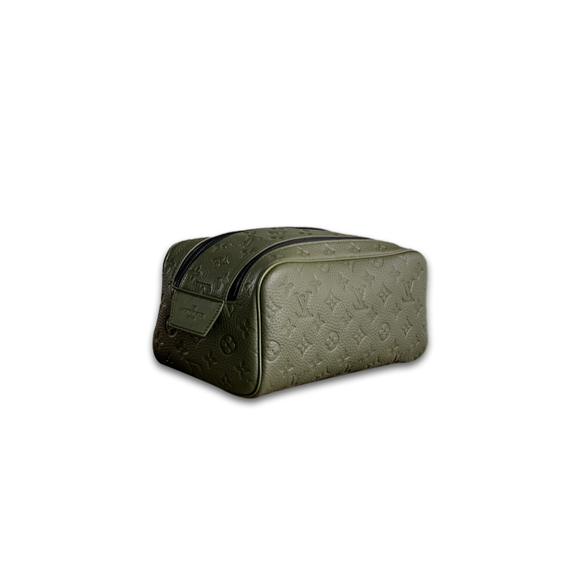 l0vis Vvtt0n master dopp kit bag m82576 (28*16.5*15cm)